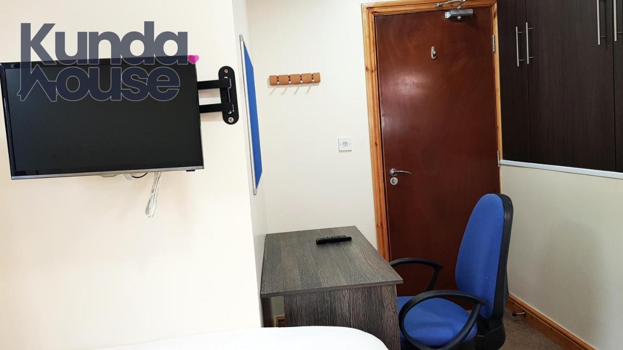 מלון ברמינגהאם Kunda House Bournbrook מראה חיצוני תמונה